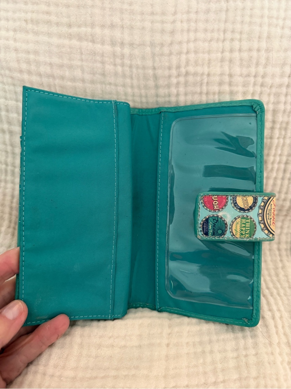 Fossil Turquoise Multicolor Bottle Cap Print Wallet Collectors Item - Picture 5 of 9